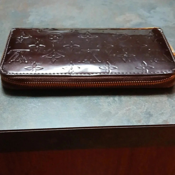 AUTHENTIC LOUIS VUITTON RED WINE COLORED WALLET lllq - Picture 5 of 16